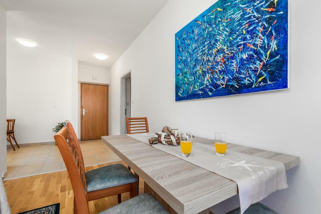 Apartment Roza, Sea View, Free Parking Ічичі Екстер'єр фото